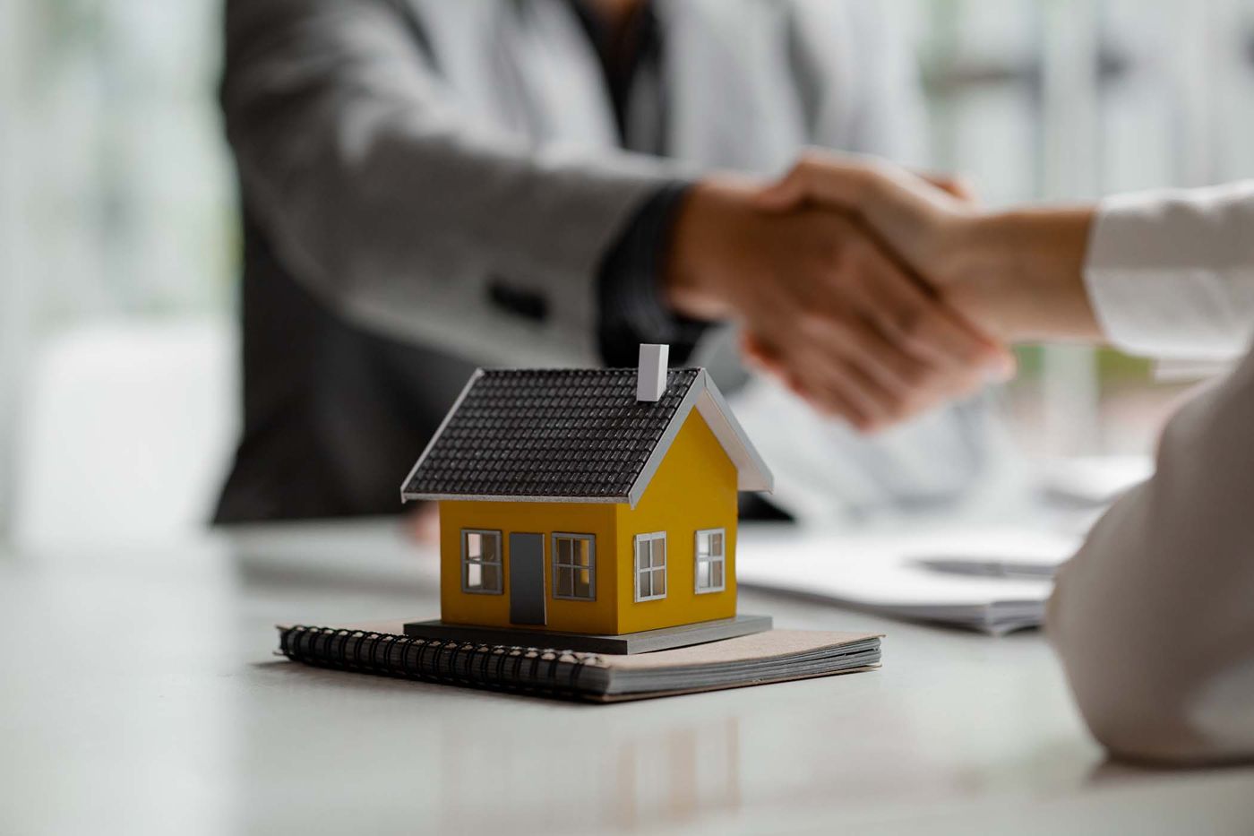 Investors finalizing a real estate loan
